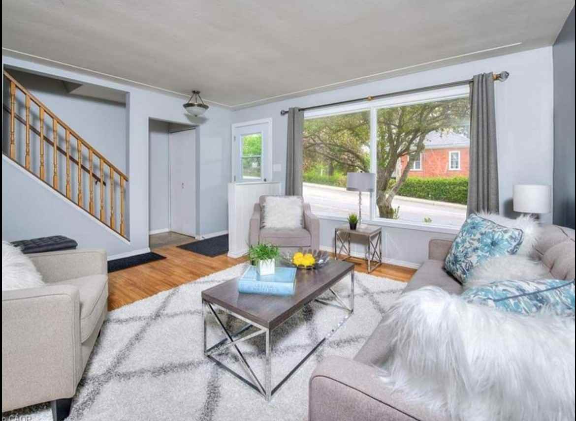 196 Walker Street - Photo 4 of 25