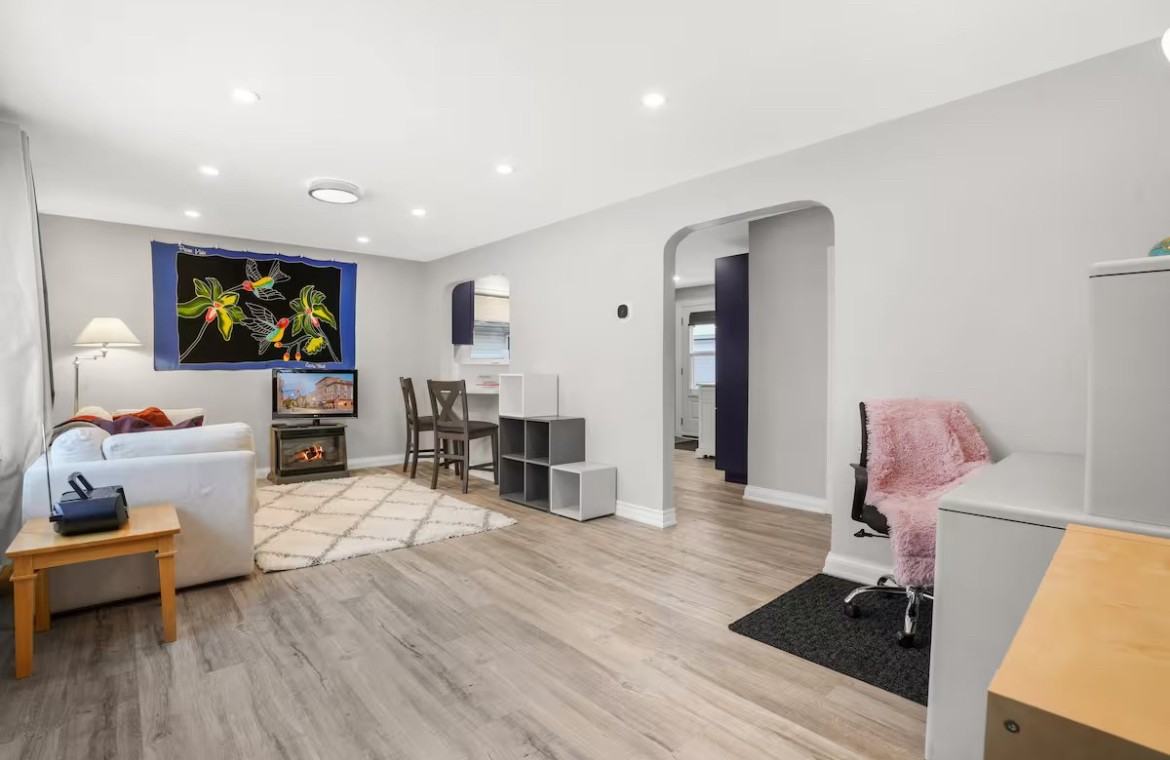 102 Kribs Street - Photo 4 of 29