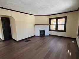 featured image of 1620 Carney Ave