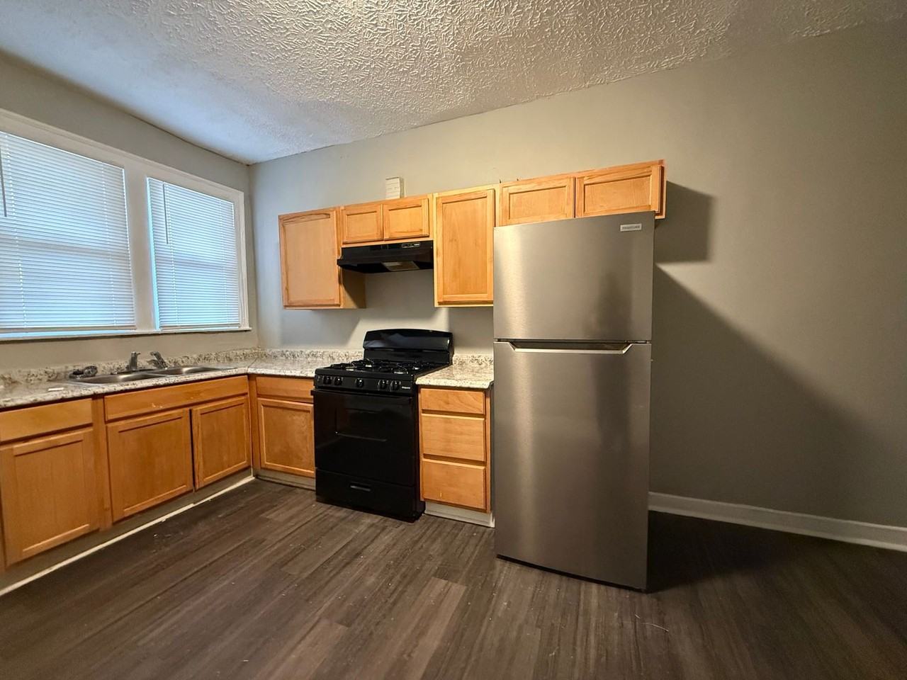 Navaho Apartments - Photo 7 of 7