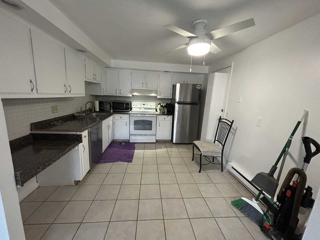 89 Pleasant Street - 1Unit C11 #1 - Photo 3 of 17