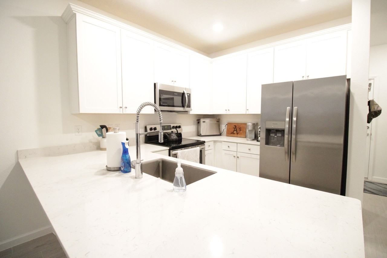 729 Nw 126th Ter #1 - Photo 5 of 16