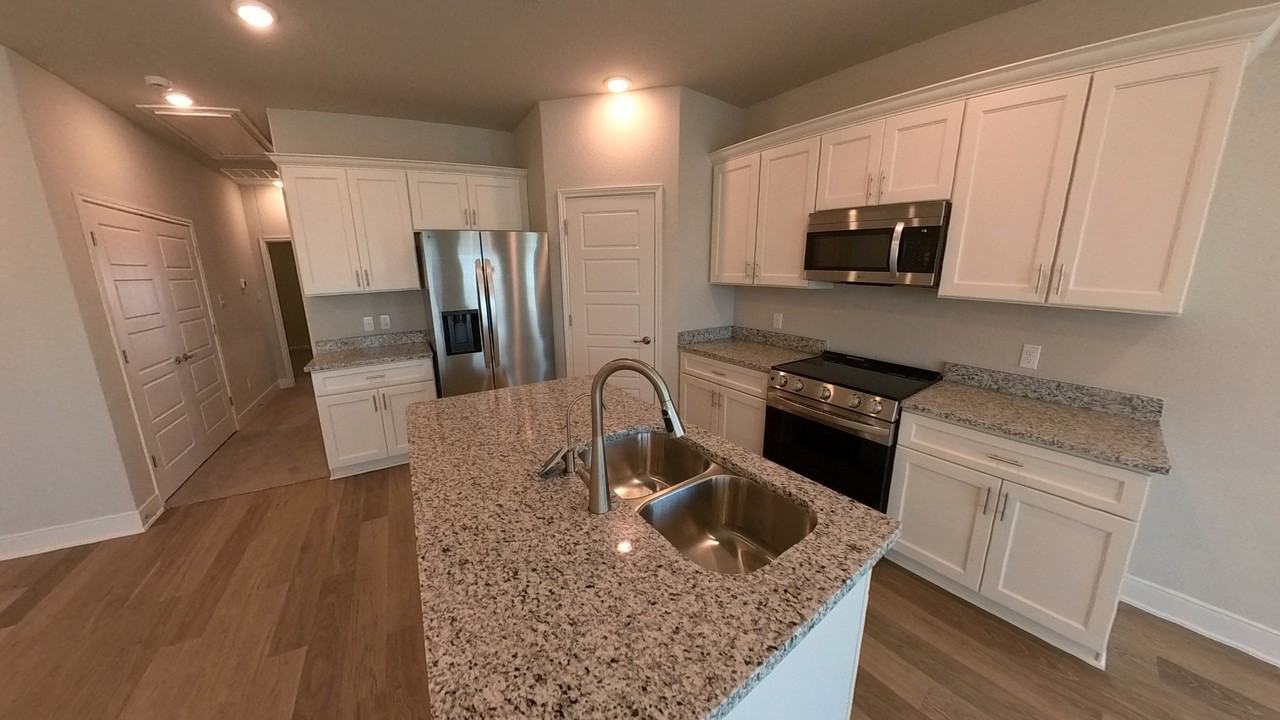 7122 Magnolia Crk #2 - Photo 4 of 32