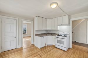 featured image of 784 Howard Ave #2