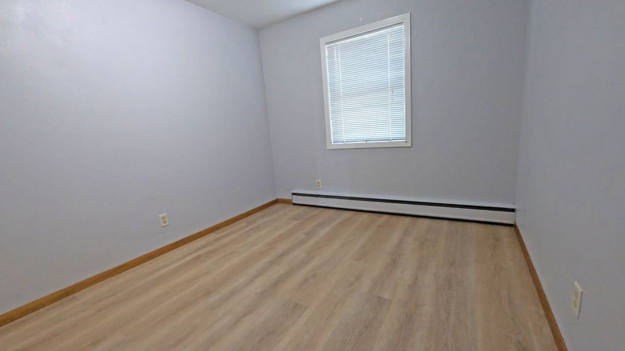 Whispering Pines - Photo 4 of 13