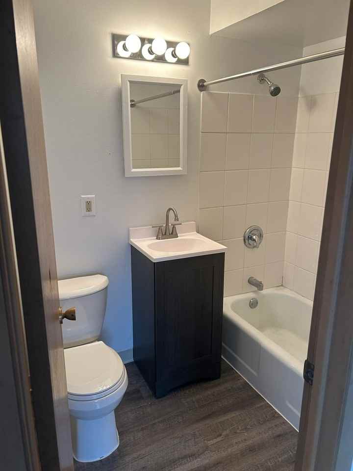 9620 W Oklahoma Ave #9620-3 - Photo 4 of 5