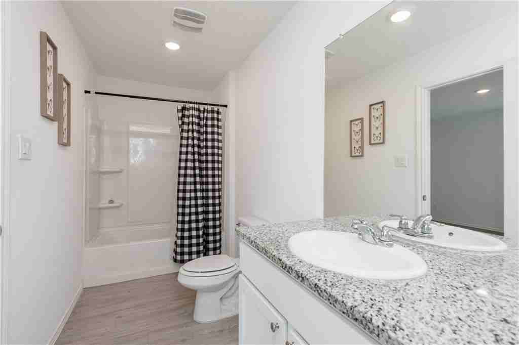 13245 Wrangler St #1 - Photo 6 of 10