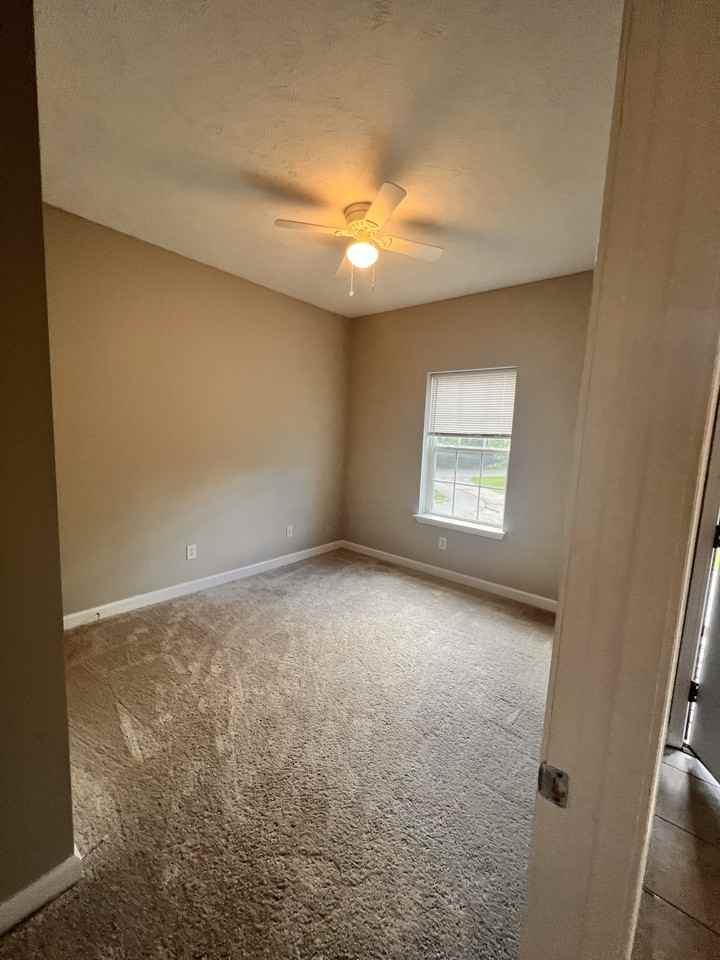 521 Holly Pines Dr #521 - Photo 3 of 10