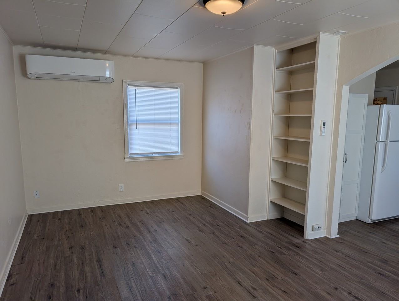 213 Arbor StreetUnit A #A - Photo 4 of 10