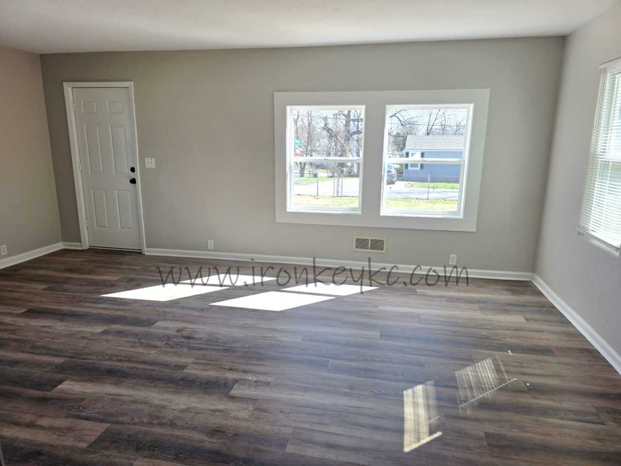 610 N Frandsen Rd #1 - Photo 5 of 11