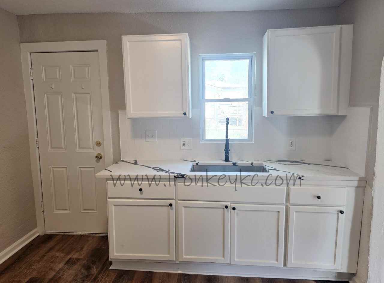 610 N Frandsen Rd #1 - Photo 7 of 11