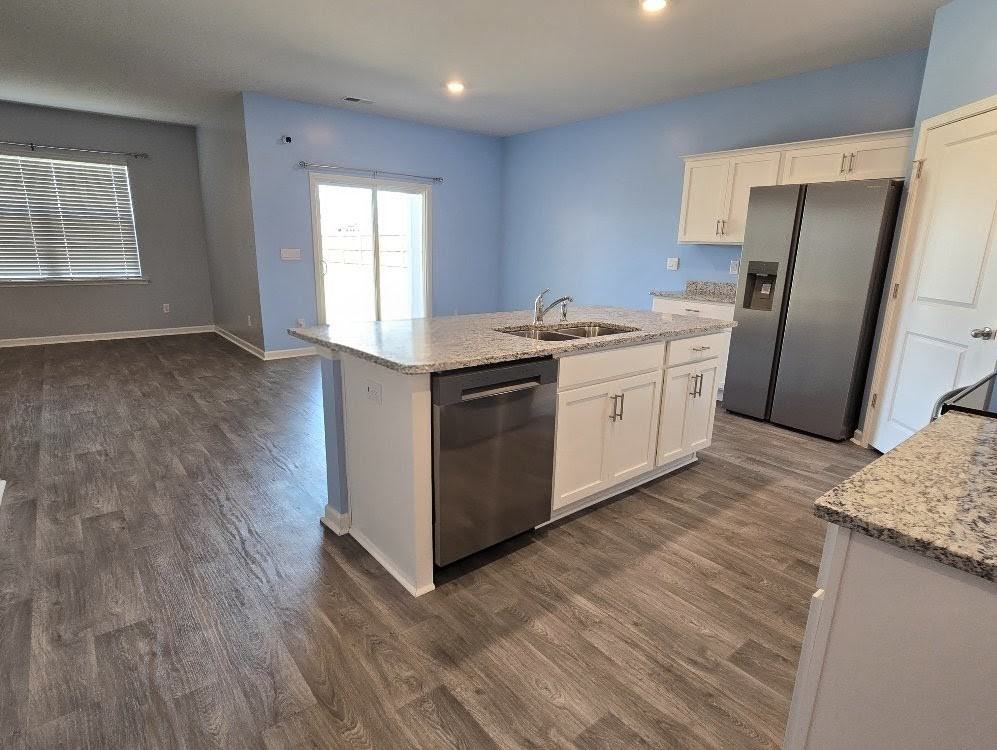 276 Olivia Ct #1 - Photo 4 of 33