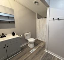featured image of 769 Knox St #1
