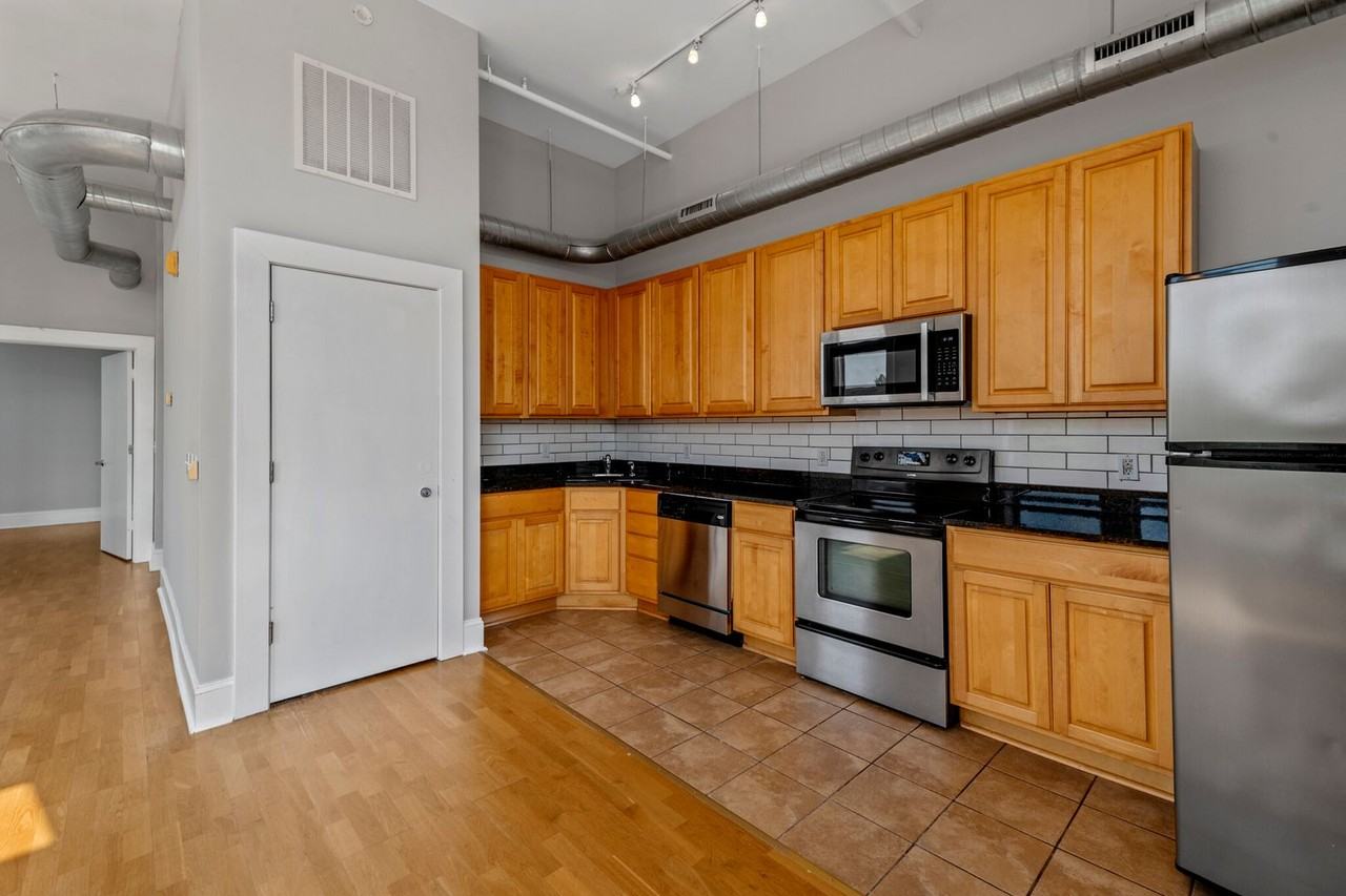3301 Park Ave. - Photo 6 of 28