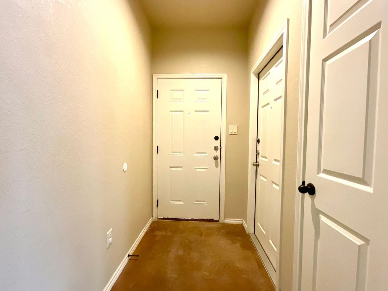 2575 Pahmeyer Rd - Photo 4 of 32