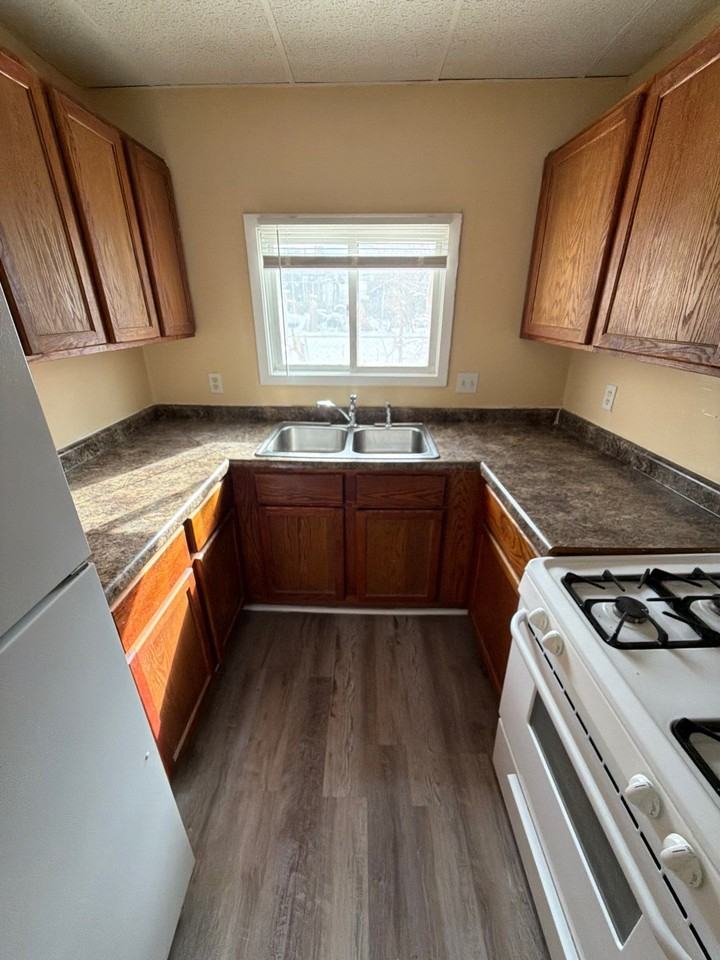 923 Desoto St #1 - Photo 2 of 5