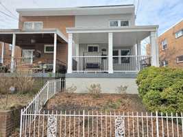 featured image of 5206 12th St Ne #1