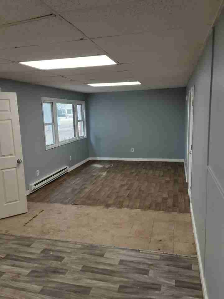 589-591 w broadwa - 3 #3 - Photo 5 of 8