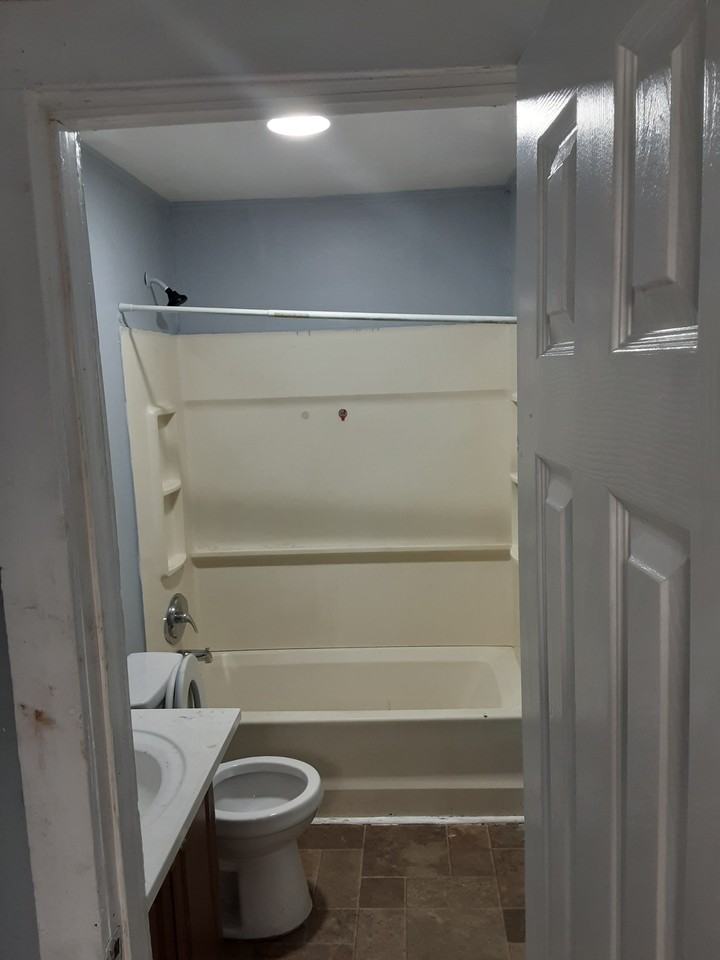 589-591 w broadwa - 3 #3 - Photo 6 of 8