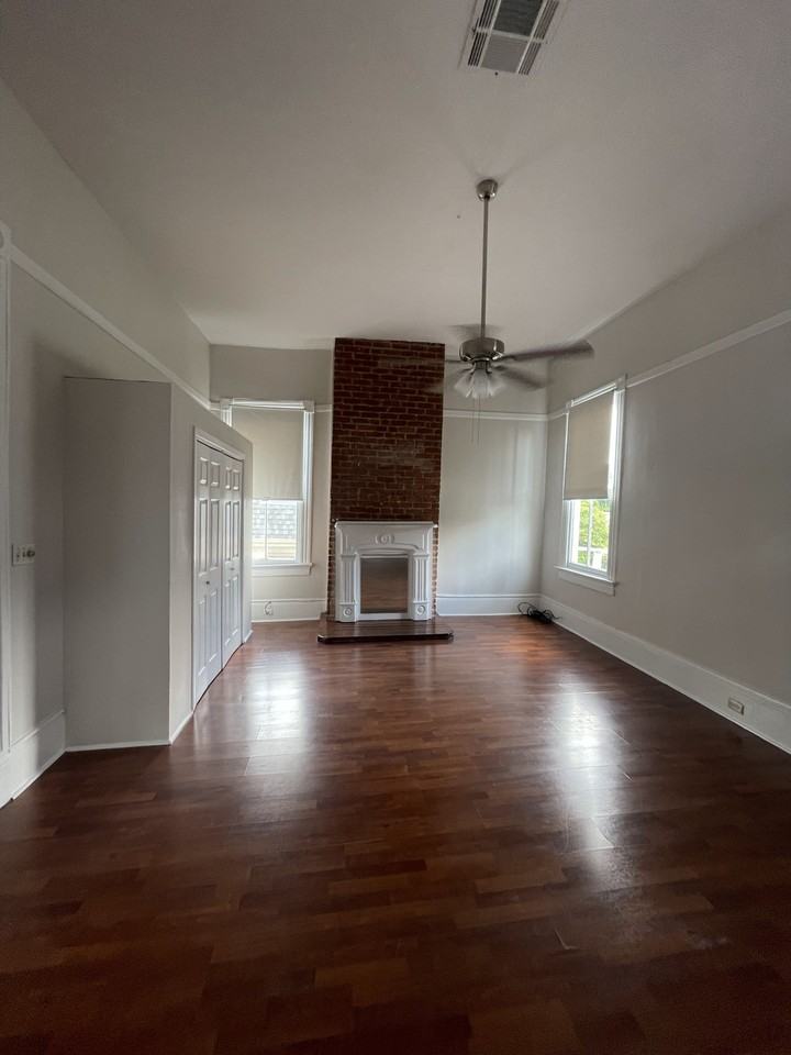 1034 S Carrollton Ave #D - Photo 6 of 25