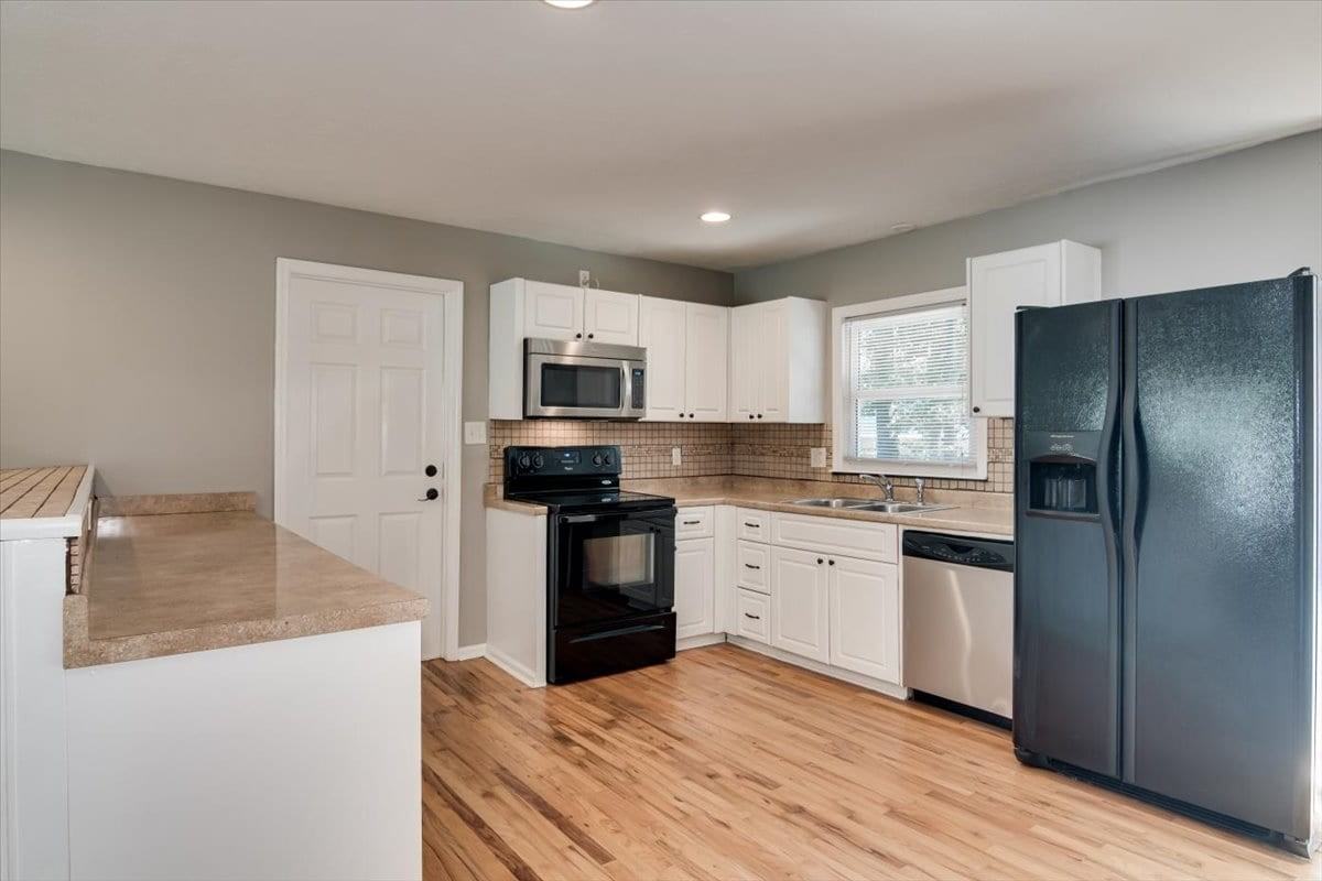 208 Merrymont Dr #1 - Photo 7 of 21