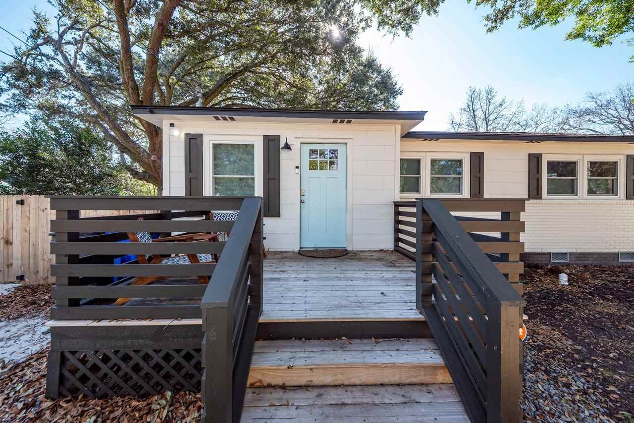 1511 Larry St #1 - Photo 5 of 40