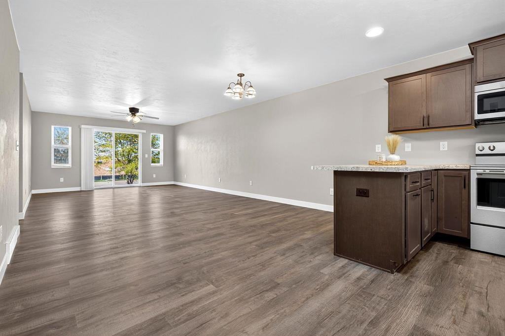 524 Founders Way #524 - Photo 2 of 5