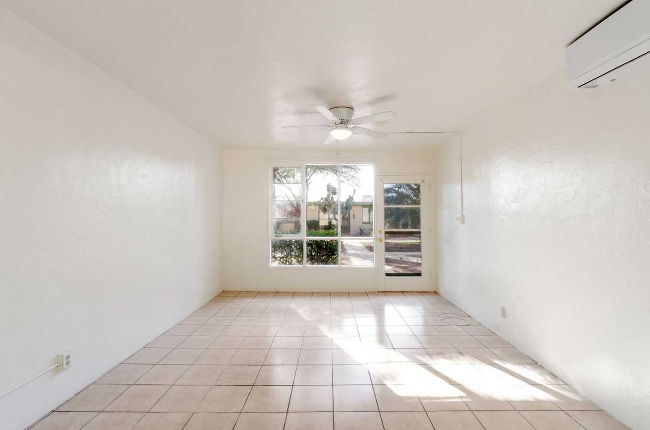 2921 E 17th St - Photo 2 of 27