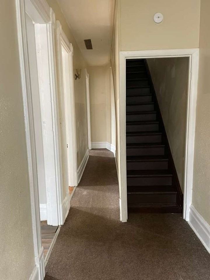 436 Crawford Ave - Photo 7 of 36