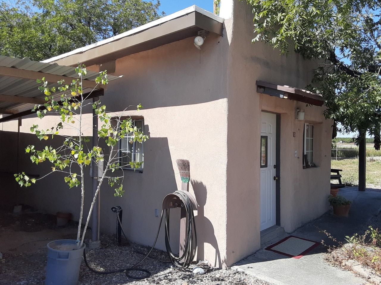 Adobe beauty in New Mexico South County Valley - Photo 7 of 8