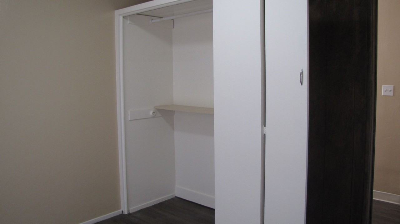 9929 Rosedale Hwy #A - Photo 7 of 7