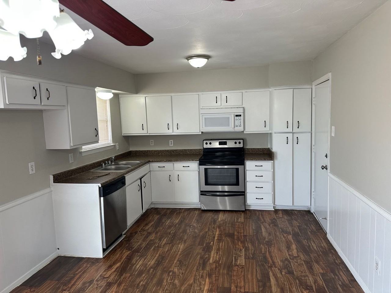 4614 Hanover Dr - Photo 5 of 14