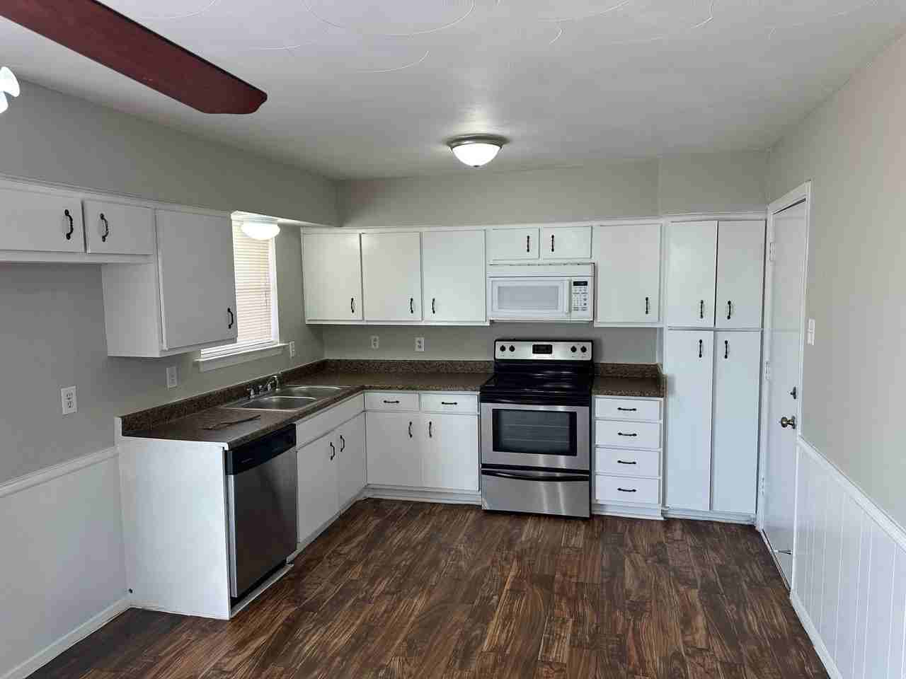 4614 Hanover Dr - Photo 6 of 14