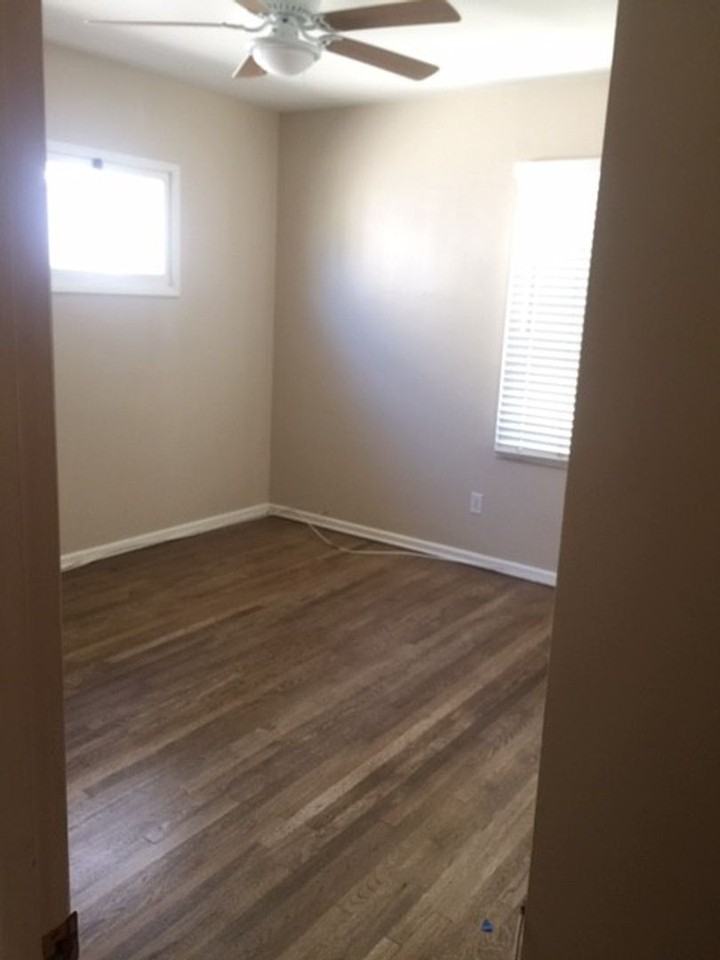 3720 S Leland St - Photo 7 of 8