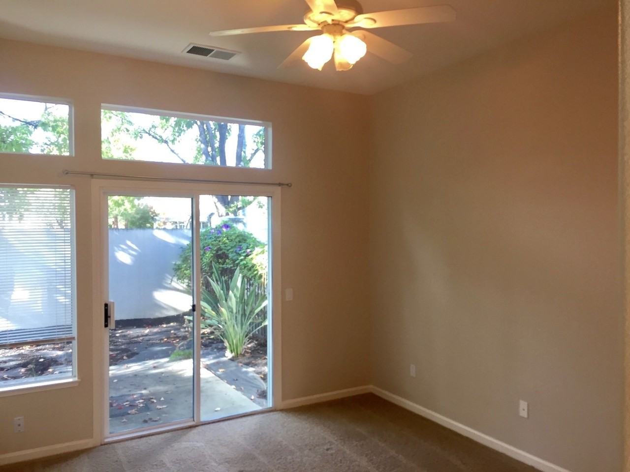 1832 Crispin Dr - Photo 4 of 9