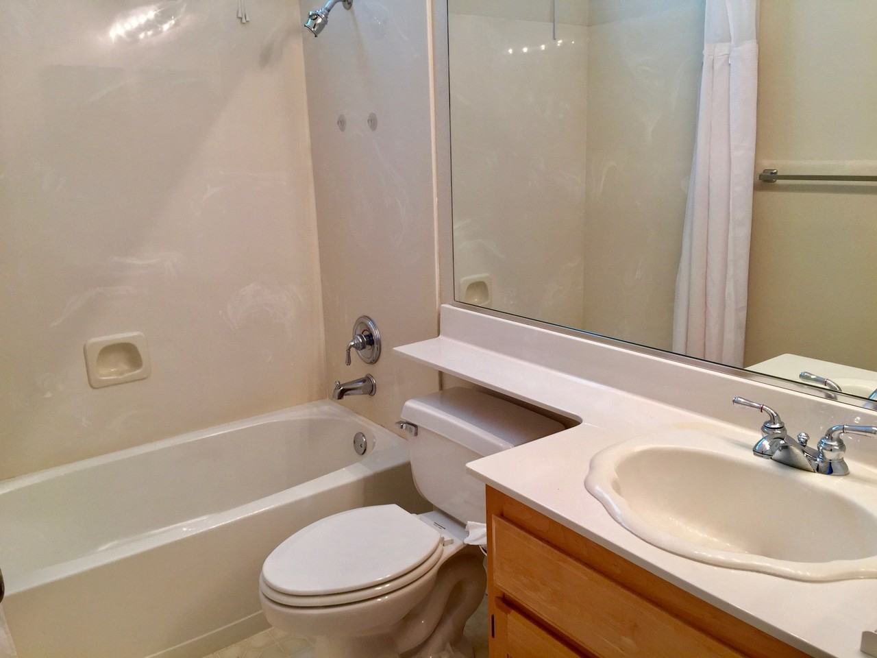 1832 Crispin Dr - Photo 5 of 9