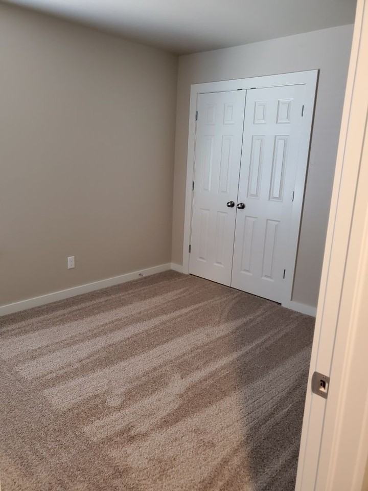 755 Sw 13th St - Photo 6 of 11