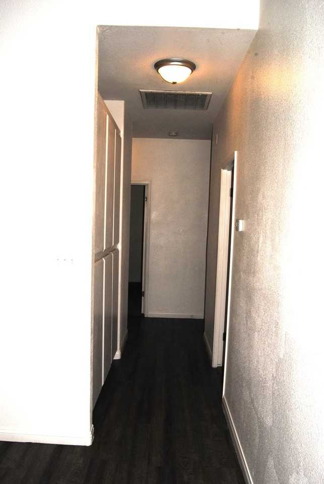 5315 Clover Mountain St - Photo 5 of 14