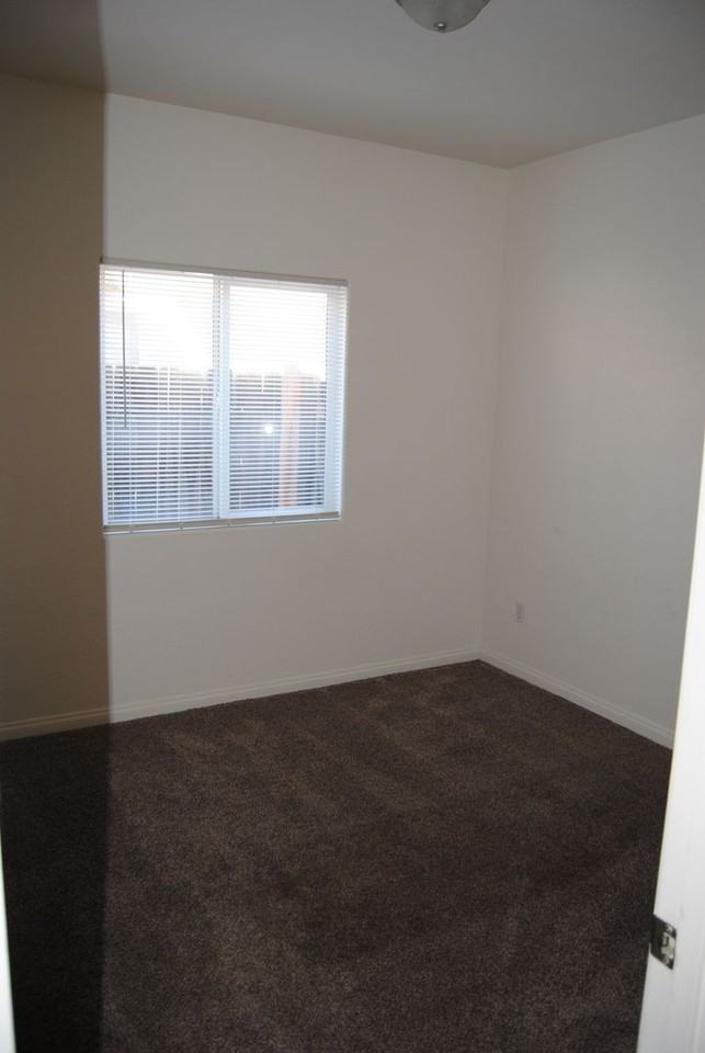 5315 Clover Mountain St - Photo 7 of 14