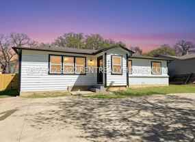 913 Harrison Dr - Photo 1 of 1