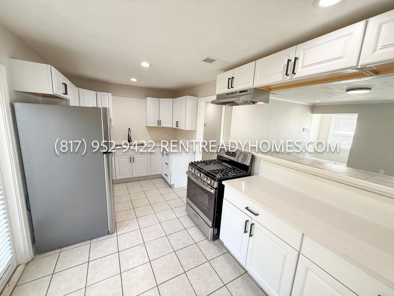 913 Harrison Dr - Photo 6 of 22