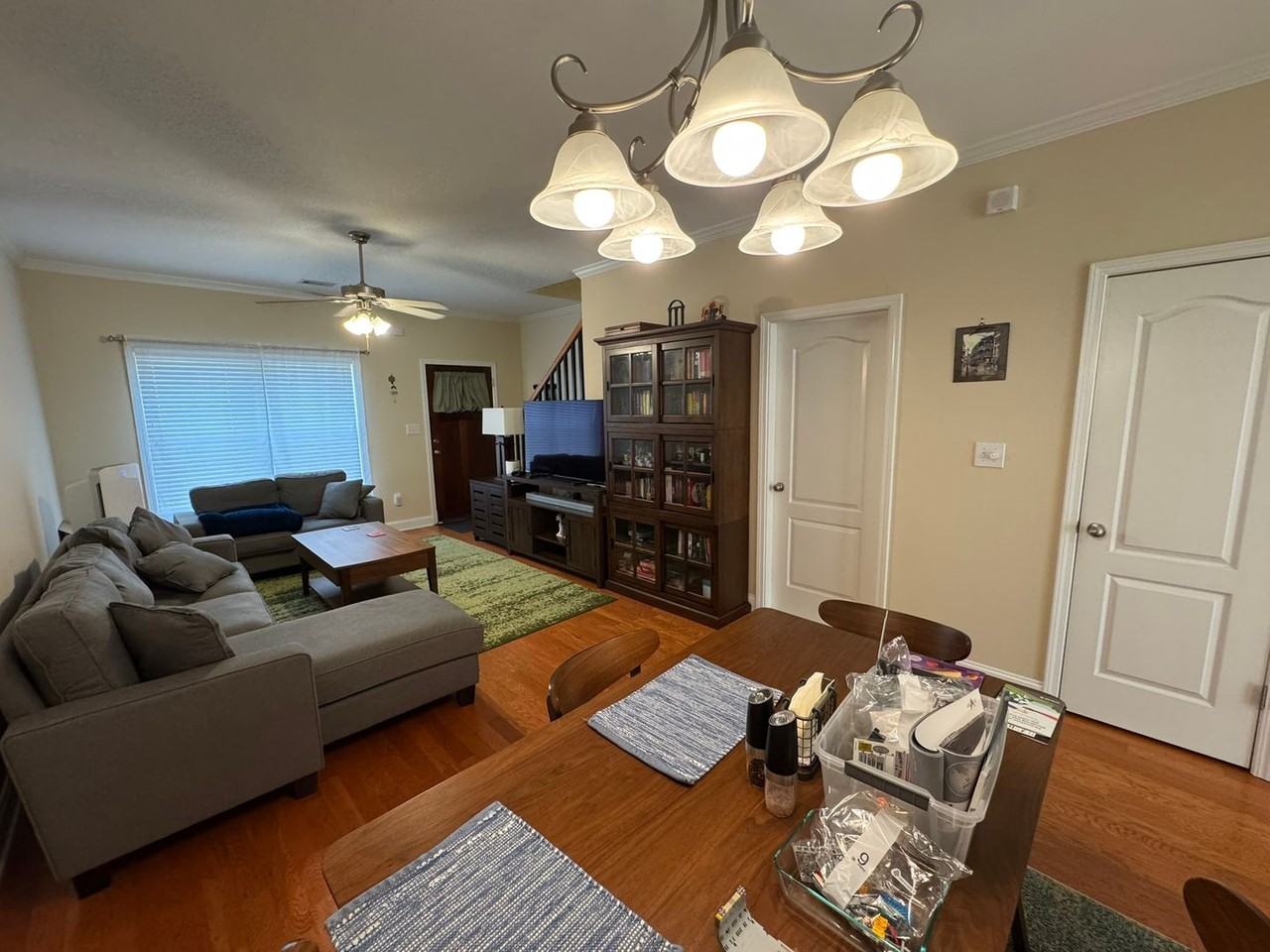 381 Whitehall Rd - Photo 5 of 21