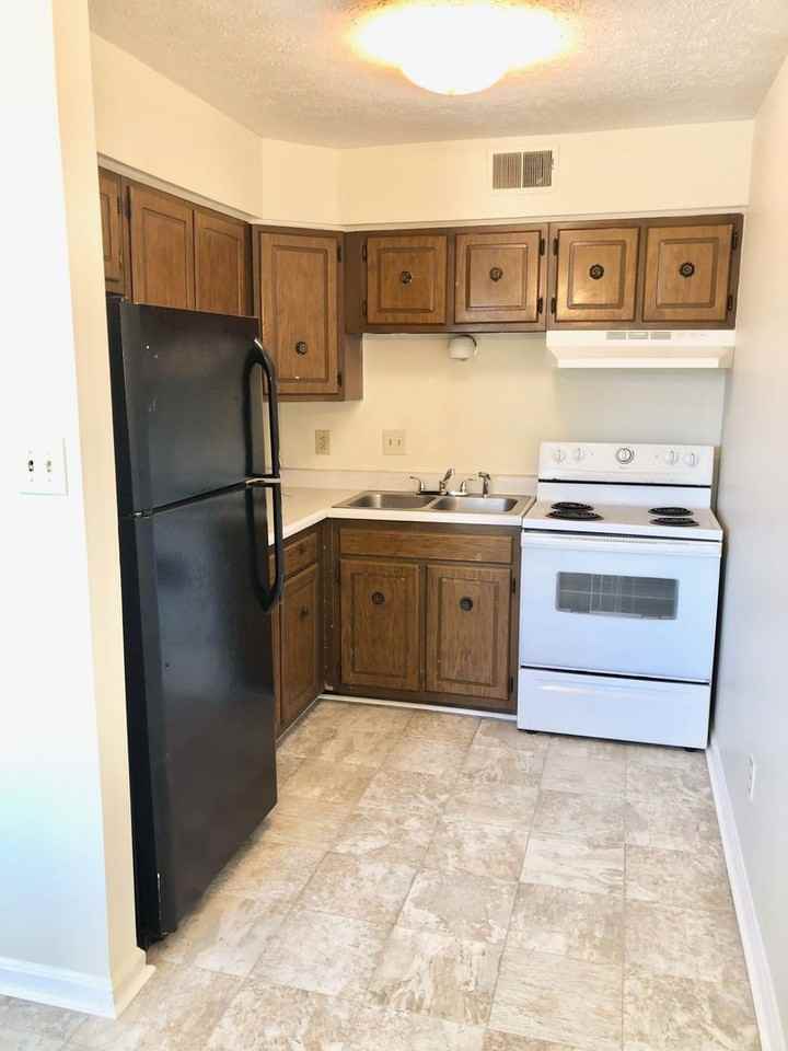 1817 Gerald Dr #F - Photo 7 of 18