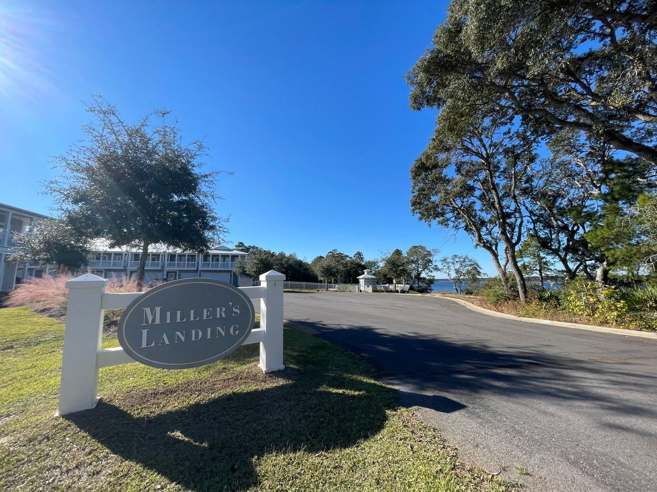 22940 Ann Miller Rd - Photo 2 of 35