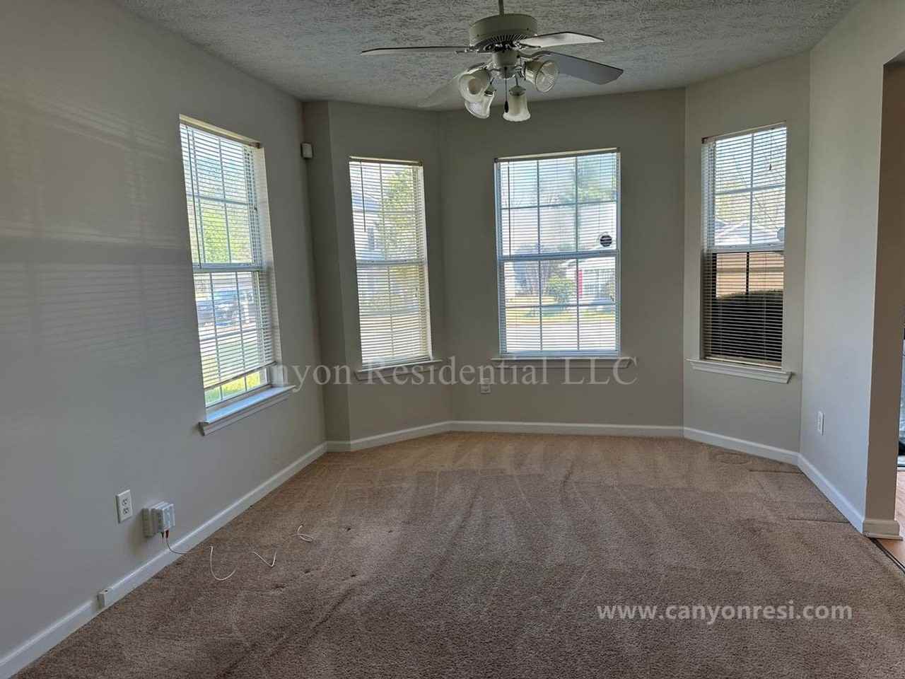 4543 Latchwood Dr - Photo 4 of 17