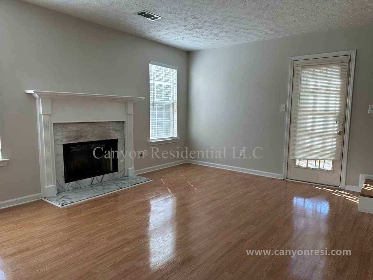 4543 Latchwood Dr - Photo 7 of 17