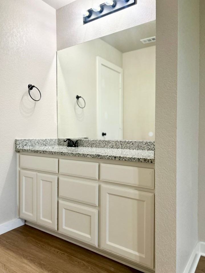 301 Schumacher Dr - Photo 3 of 6