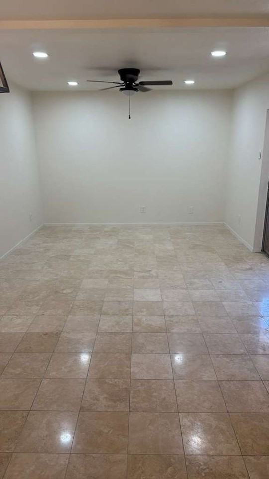 2809 Rio Branco St #D204 - Photo 4 of 18