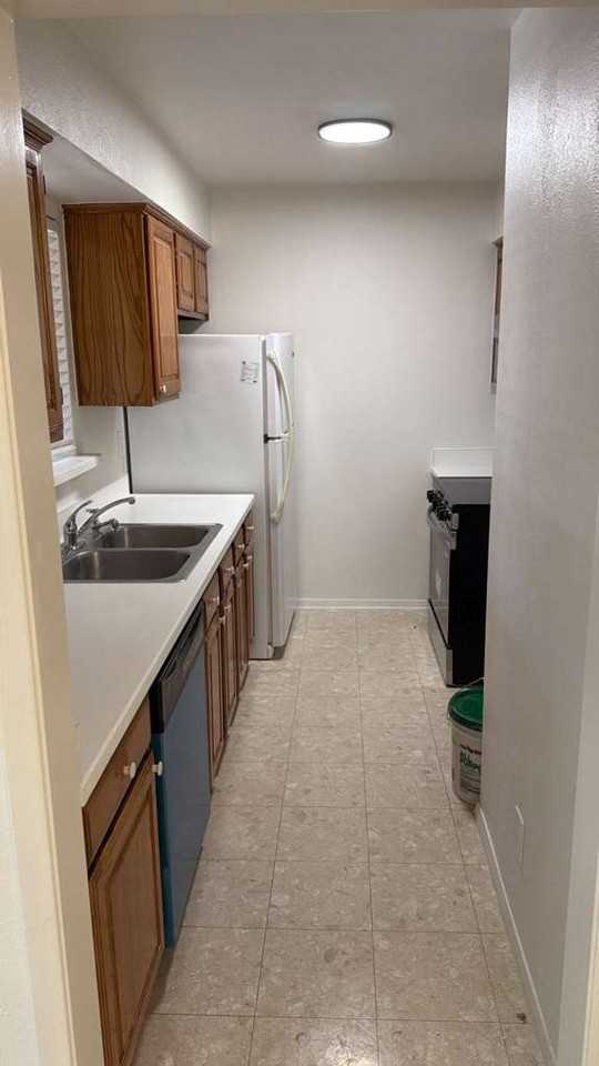 2809 Rio Branco St #D204 - Photo 7 of 18