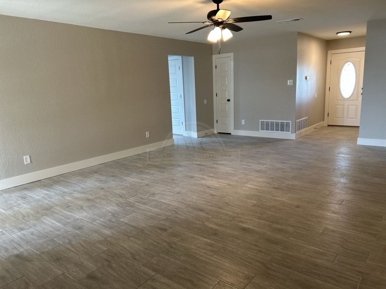 316 Timber Ridge Dr - Photo 5 of 37